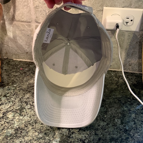 🎁 New California Alcatraz The Rock Hat/Cap grey, adjustable tabs - Picture 3 of 3